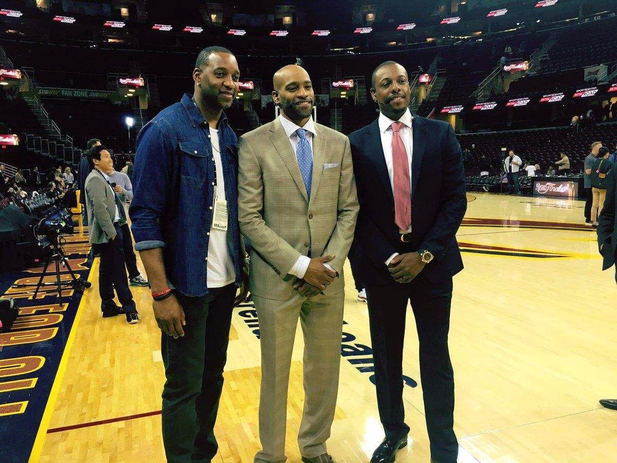 与更衣室影 与更衣室影