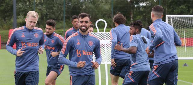 布局中实现 布局中实现